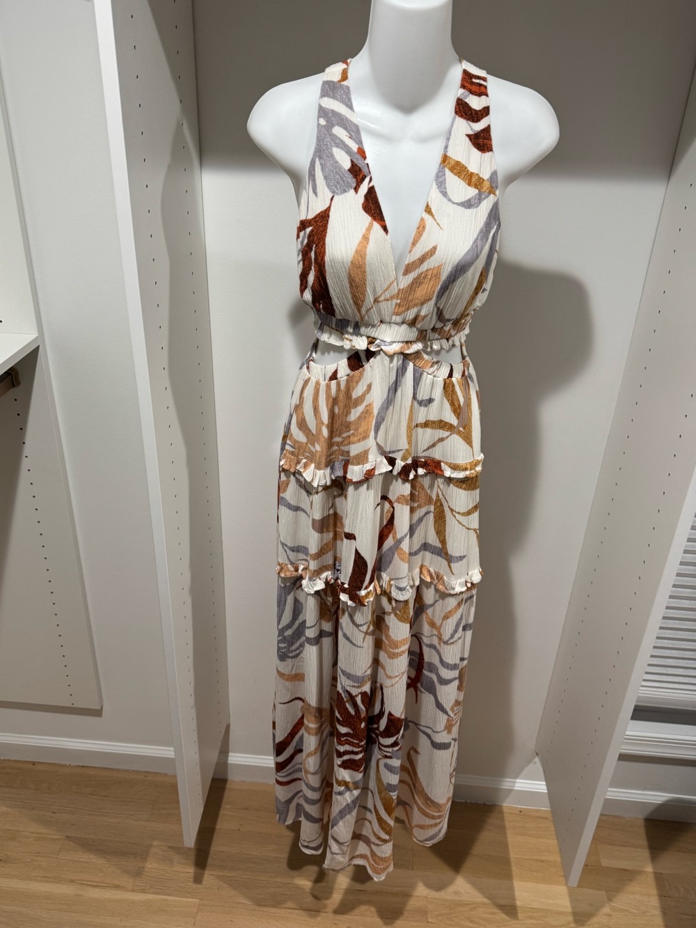 privy Cream Maxi Dress with Brown & Gray Leaf Print
